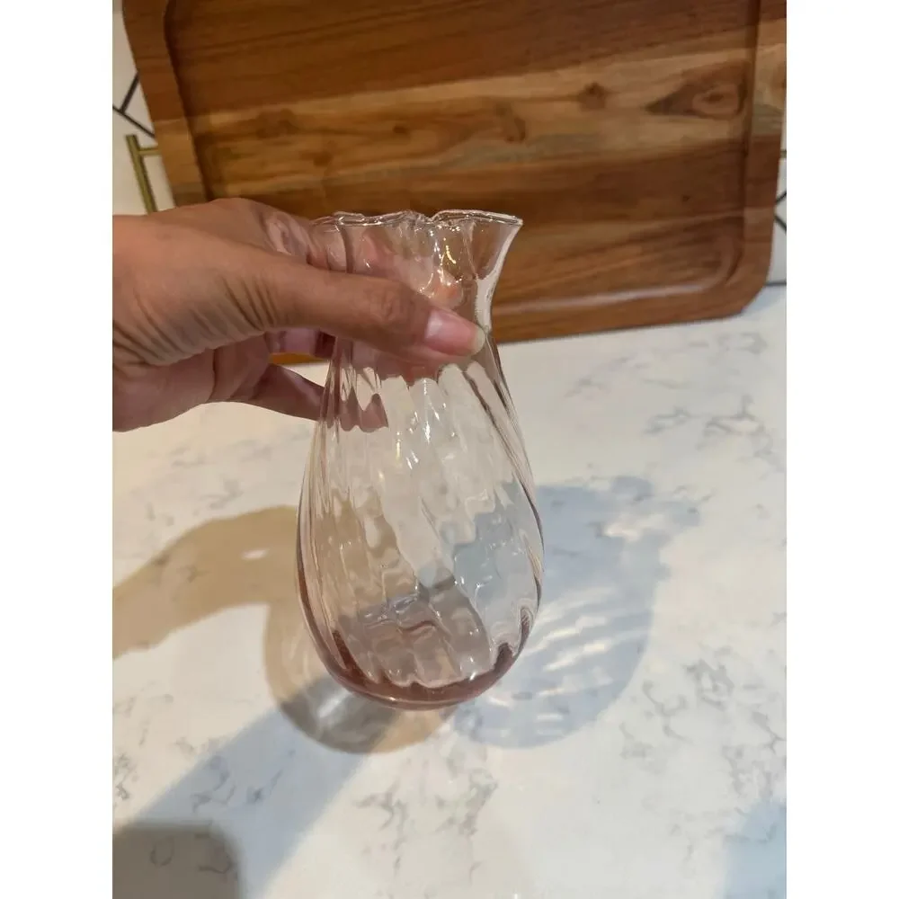 pink optic swirl hand-blown art glass vase with a ruffled or crimped rim vintage